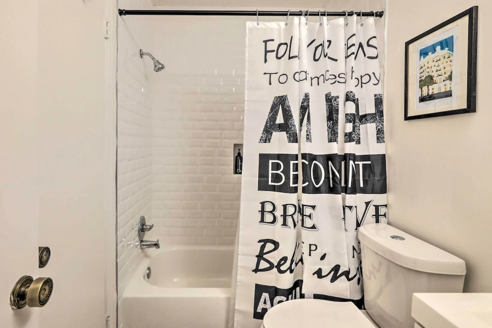 Modern Alpharetta Home: Yard, Walk Downtown!