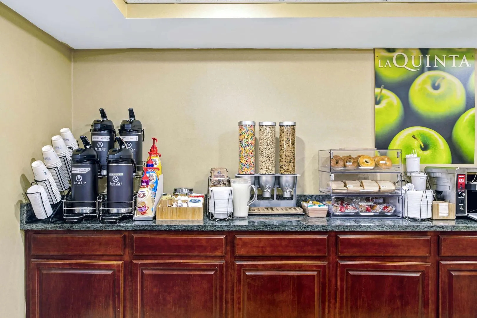 Holiday Inn Express South Burlington Downtown by IHG