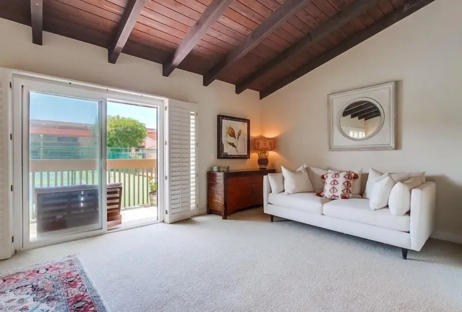 Sbtc161 3 Bedroom Condo