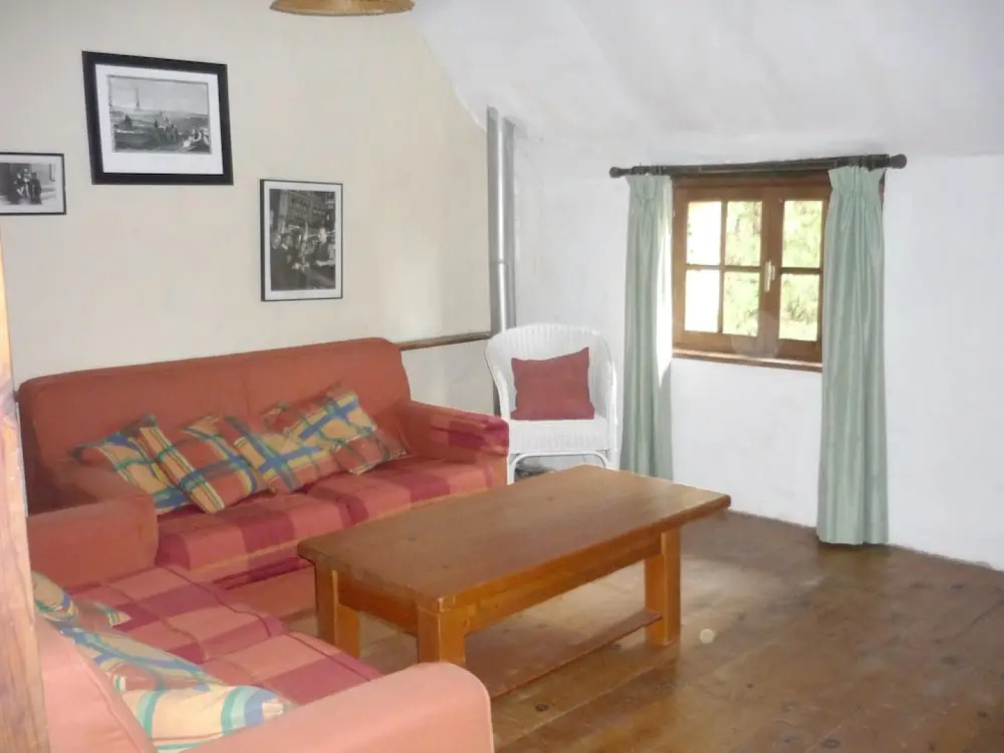 House With 2 Bedrooms in Issac, With Shared Pool and Furnished Garden