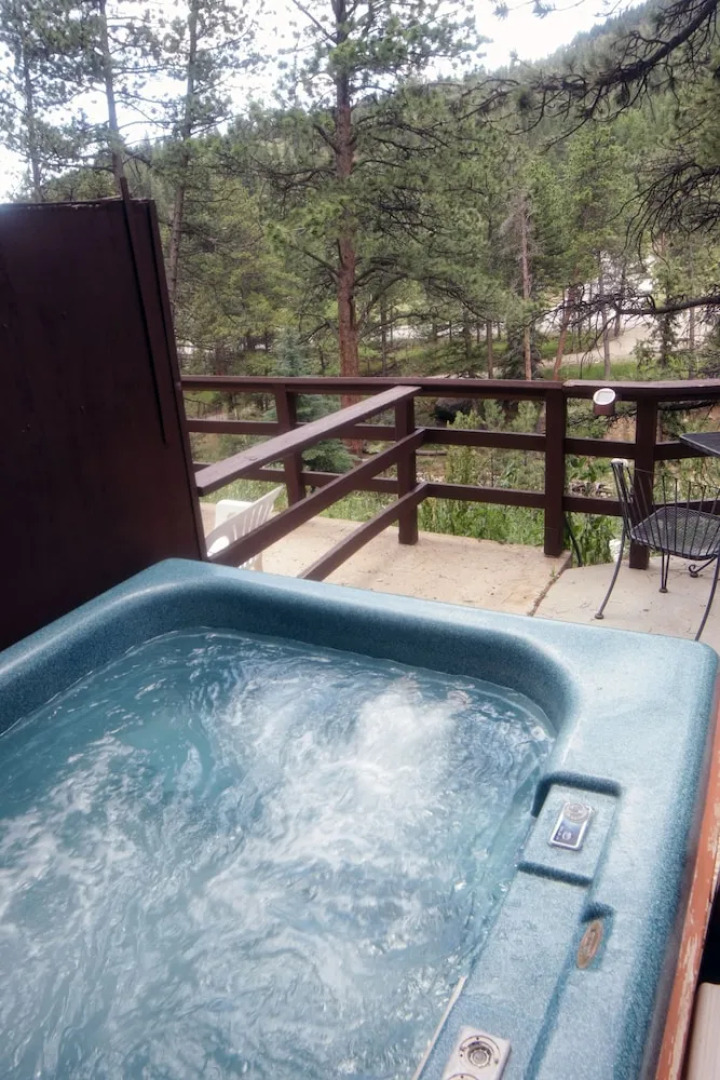 Fawn Valley Inn: 107