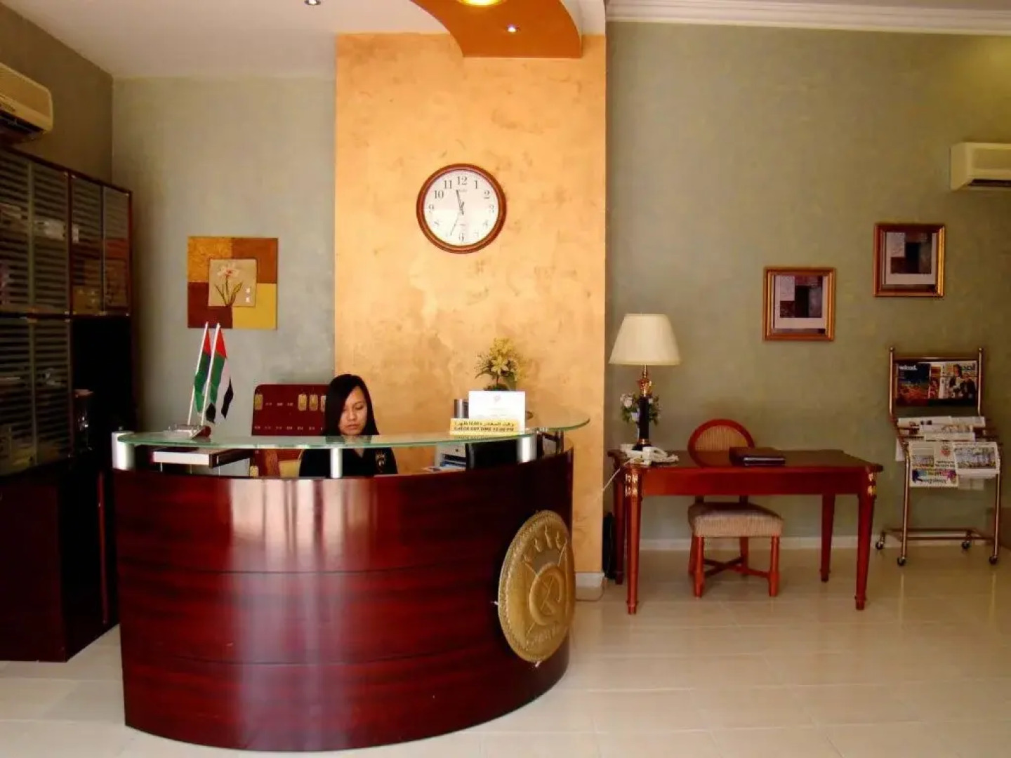 Queen Inn Hotel Apartments