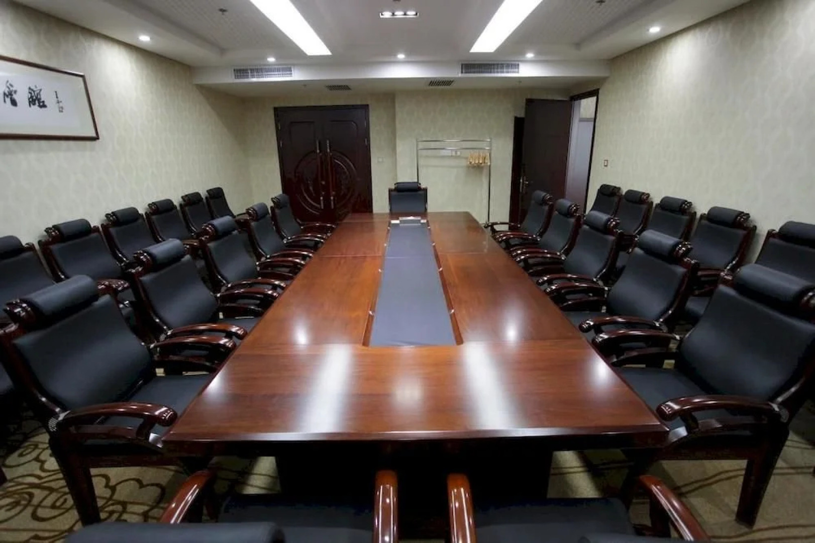 Weihai Xiangquan Business Hotel