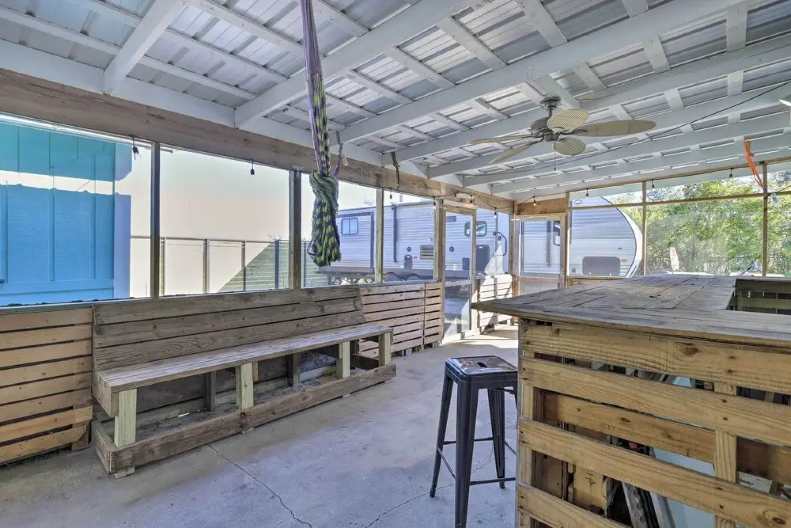 Pet-friendly Home w/ Deck - 6 Mi to Cocoa Village!