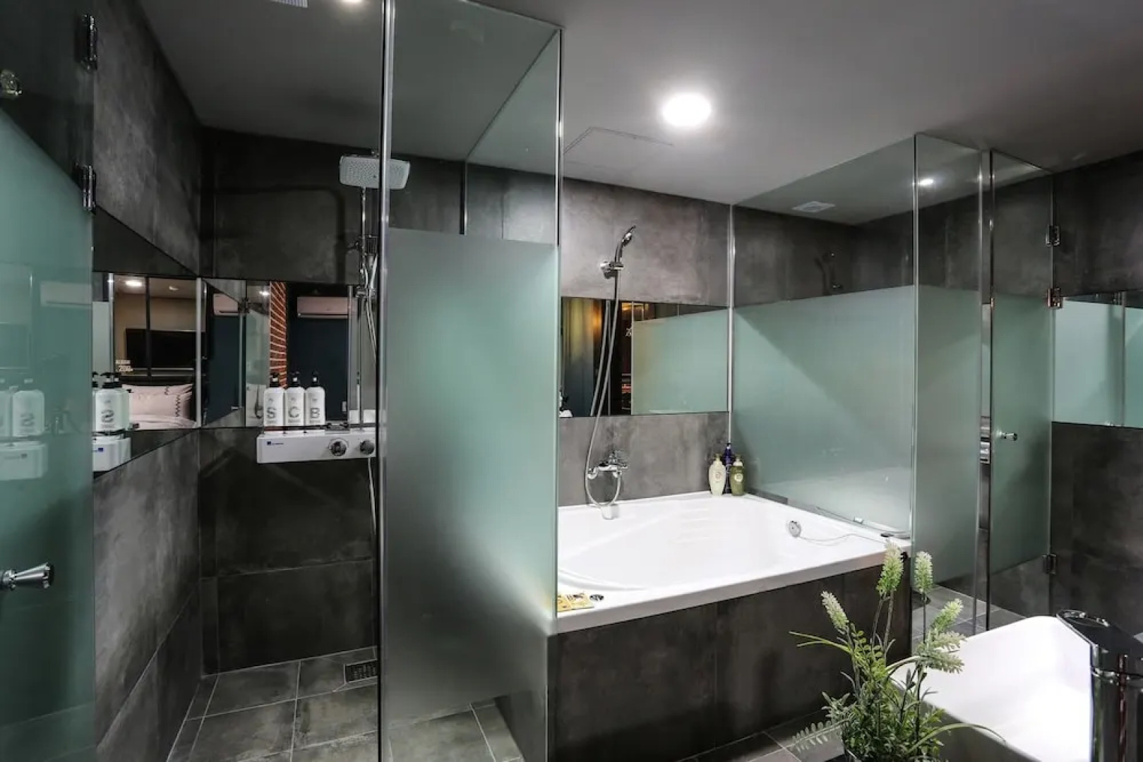 Seocheon Dalbam Hotel