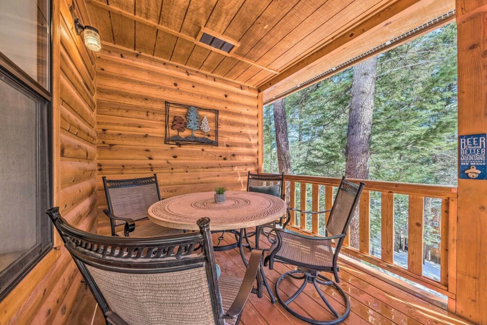 Charming 'coppertop' Cloudcroft Cabin: 3 Mi to Ski