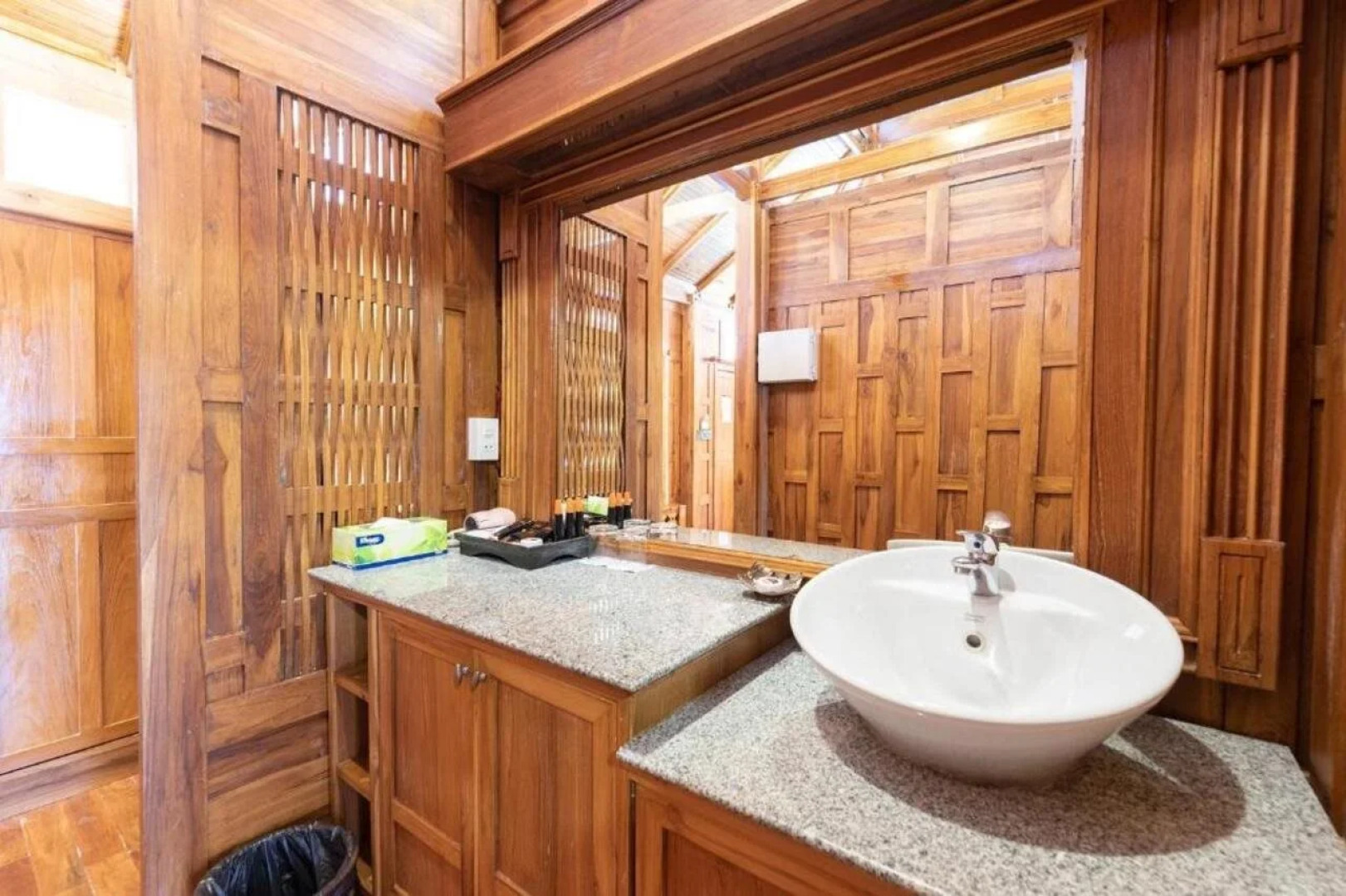 Отель Phi Phi The Beach Resort