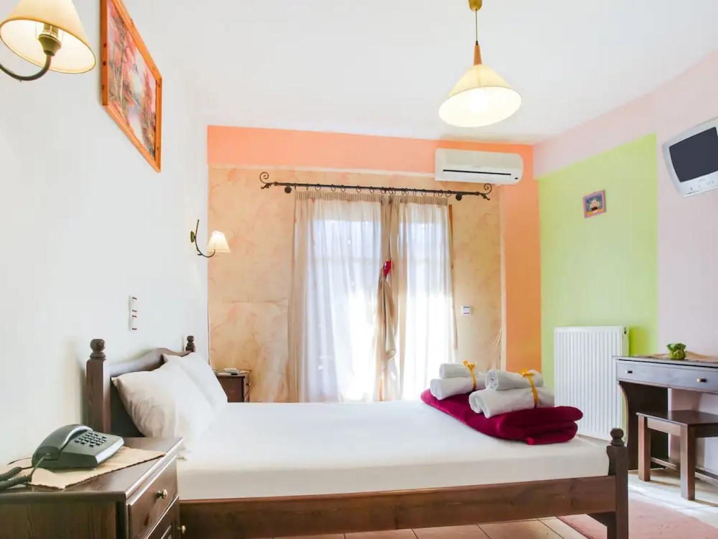 Alluring Holiday Home in Stournareika With Terrace