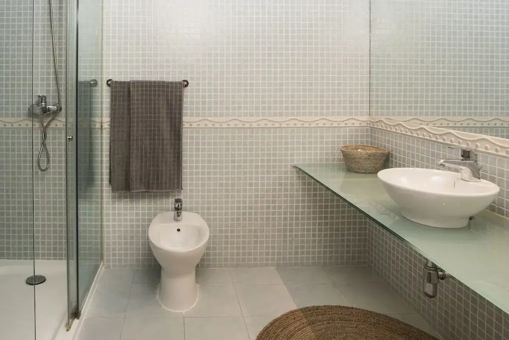 Penthouse M Reserva del Higueron 3 BEDROOMS. TRANSFER to the Beach and Train station. JACUZZI. WIFI. 2 PARKING. 2 SWIMMING POOL