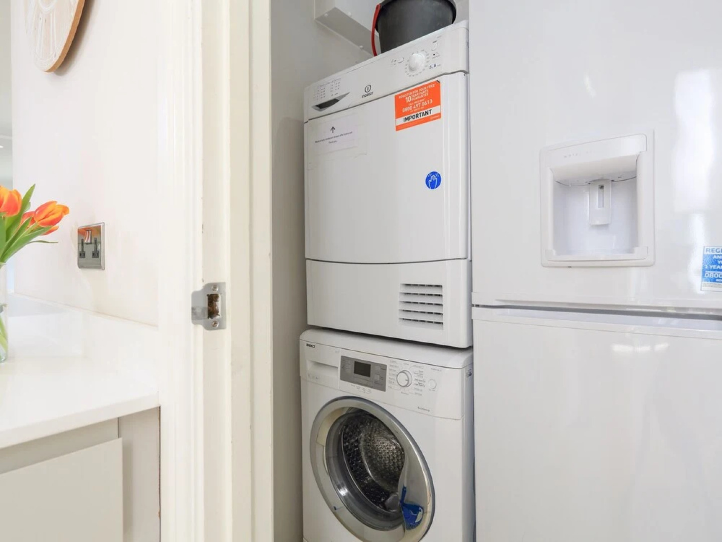 Keepers Lodge, Hillfield Village