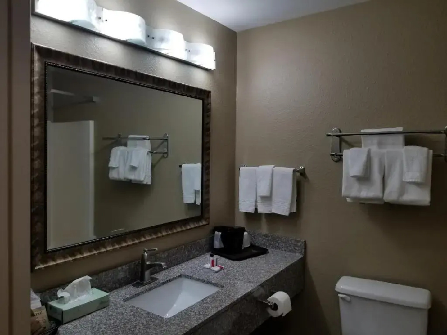 Super 8 Bellefontaine