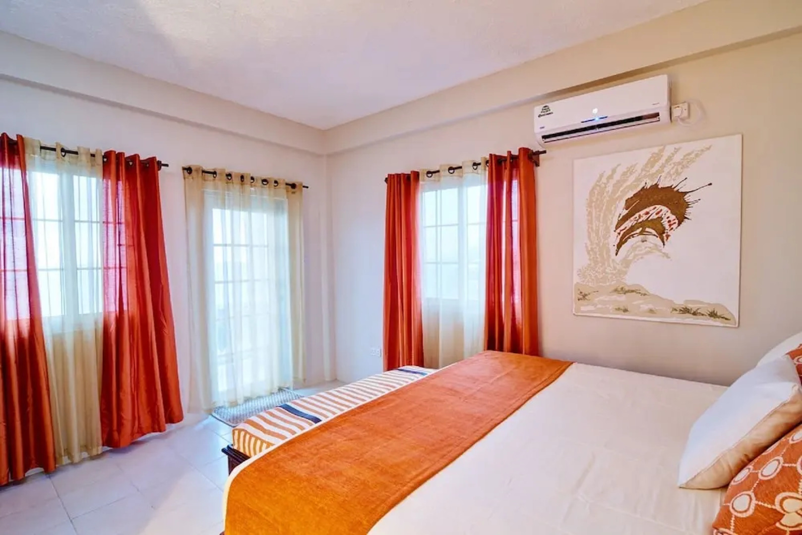 Atlantic Breeze Apartments