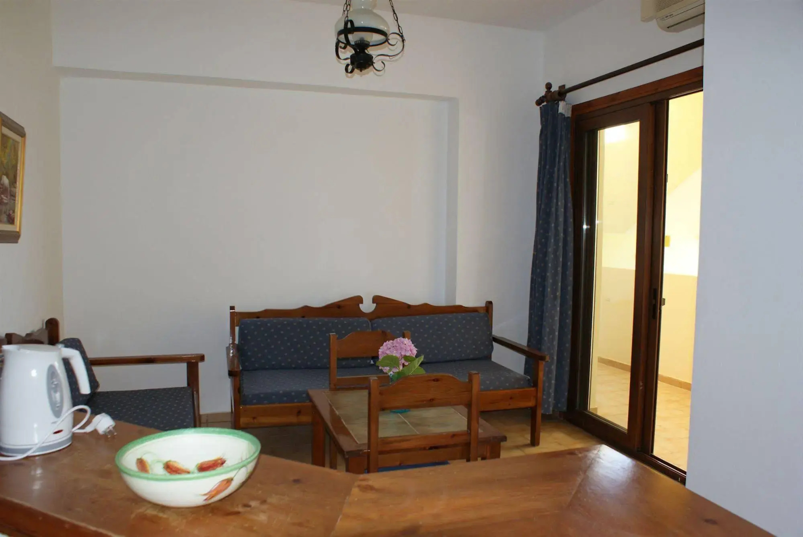 Sunny Suites