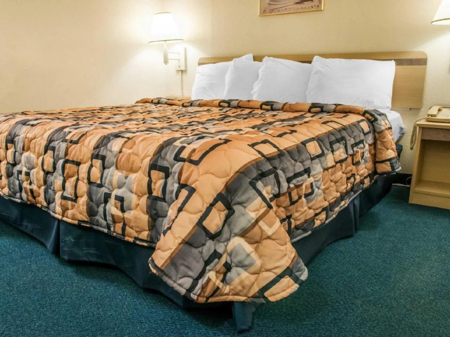 LuLu Hotel Silver City