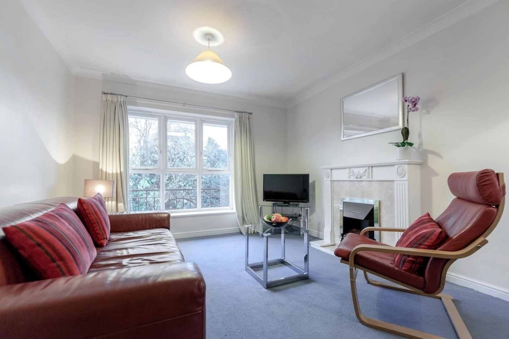 Roomspace Apartments -Sabin Gates