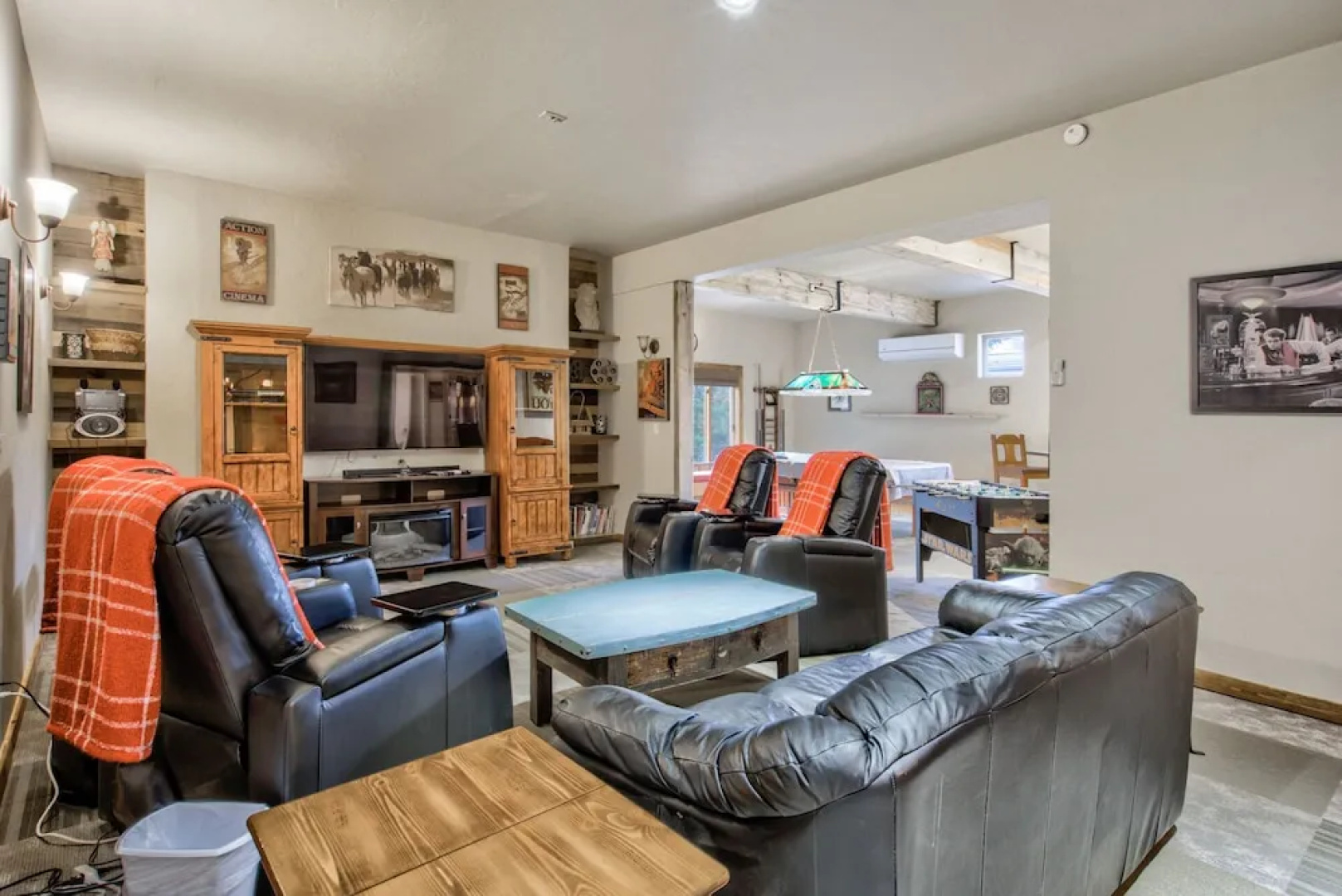 Mountain Getaway Cabinhot Tub & Pool Table4bd