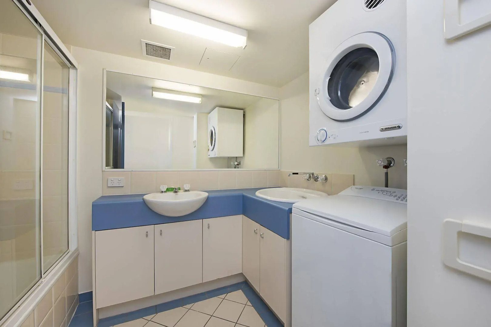 Fairseas Holiday Apartments