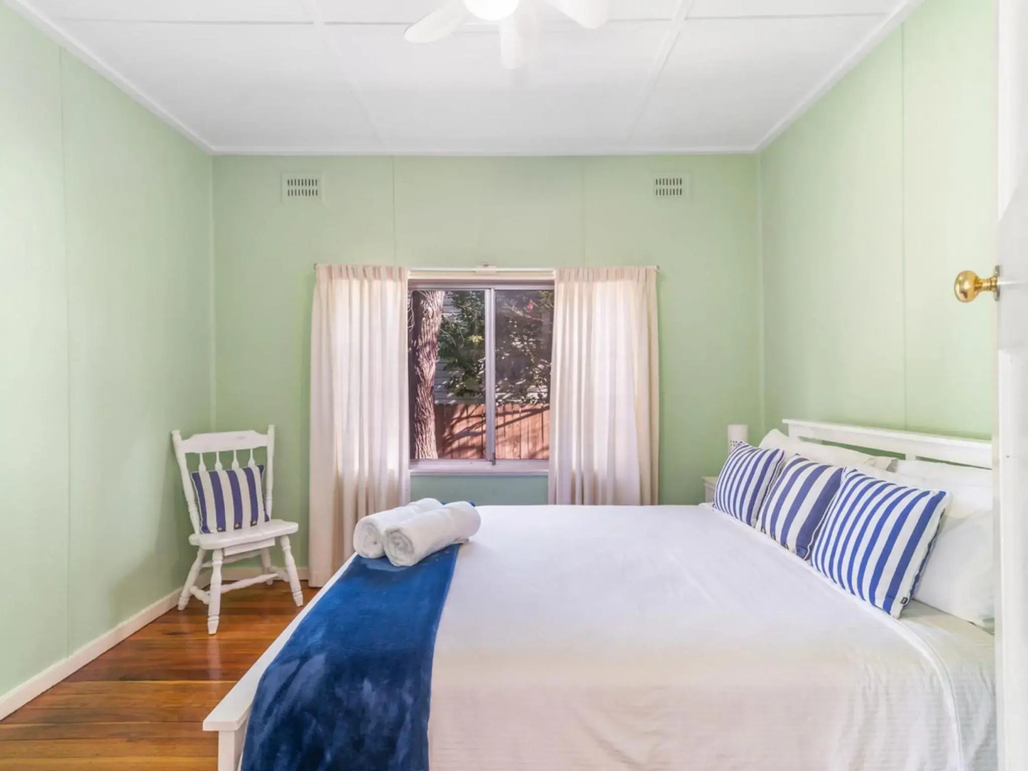 Tapalla Point at Huskisson 4pm Check Out Sundays