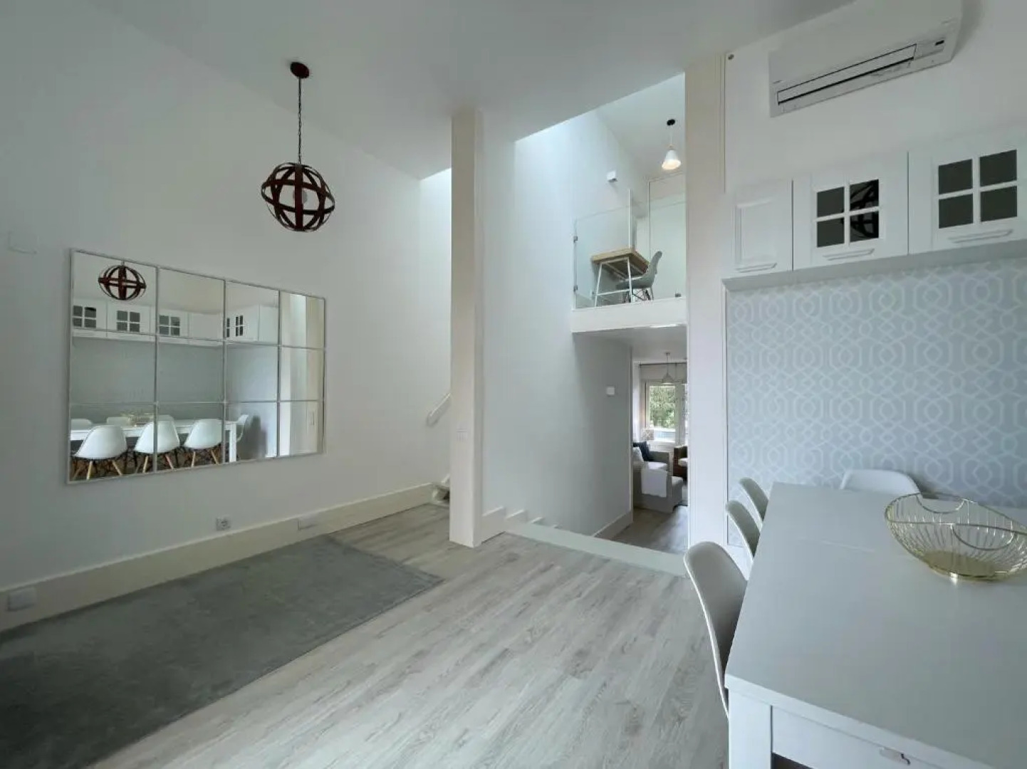 Beautiful Penthouse Apartment With Terrace - 4 Minute Walk to the Beach