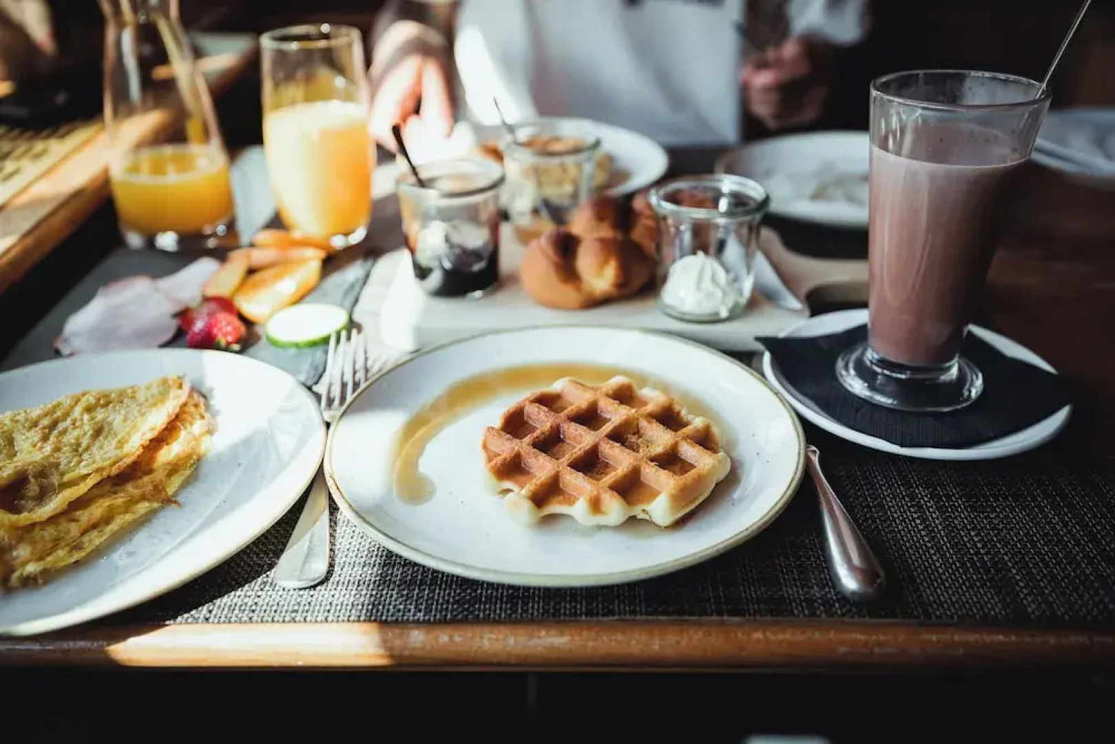 Hirschen Guesthouse - Village Hotel