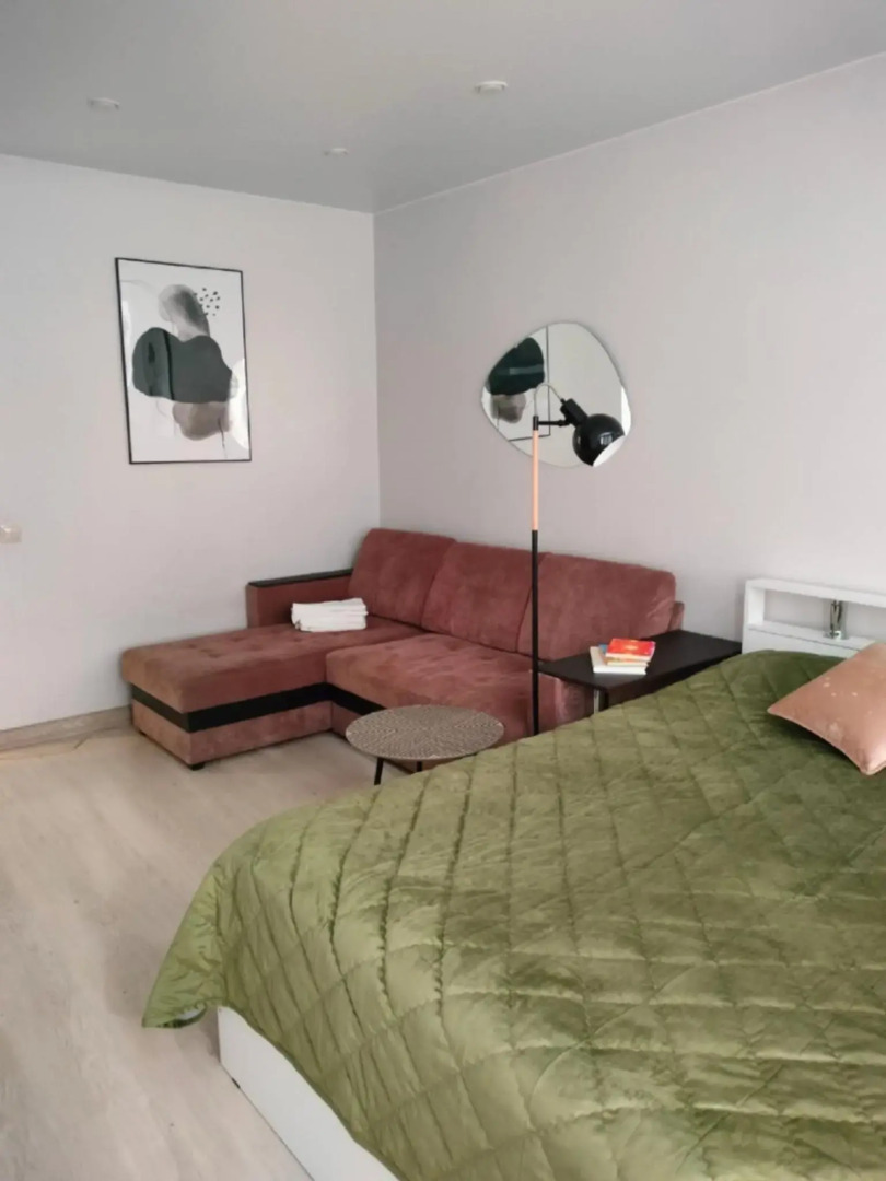 Апартаменты на улице Современников 11/6