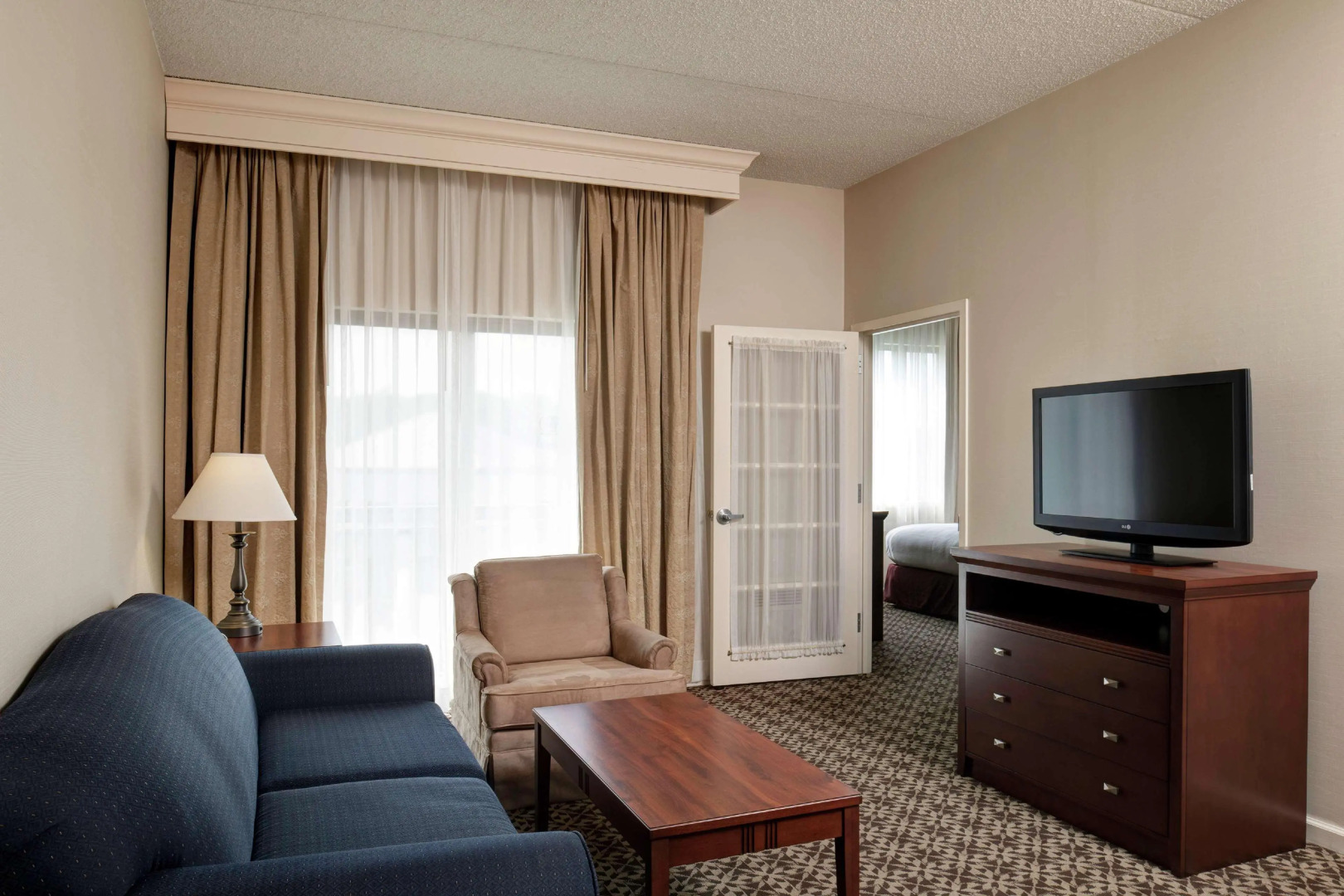DoubleTree Suites by Hilton Hotel Mt. Laurel