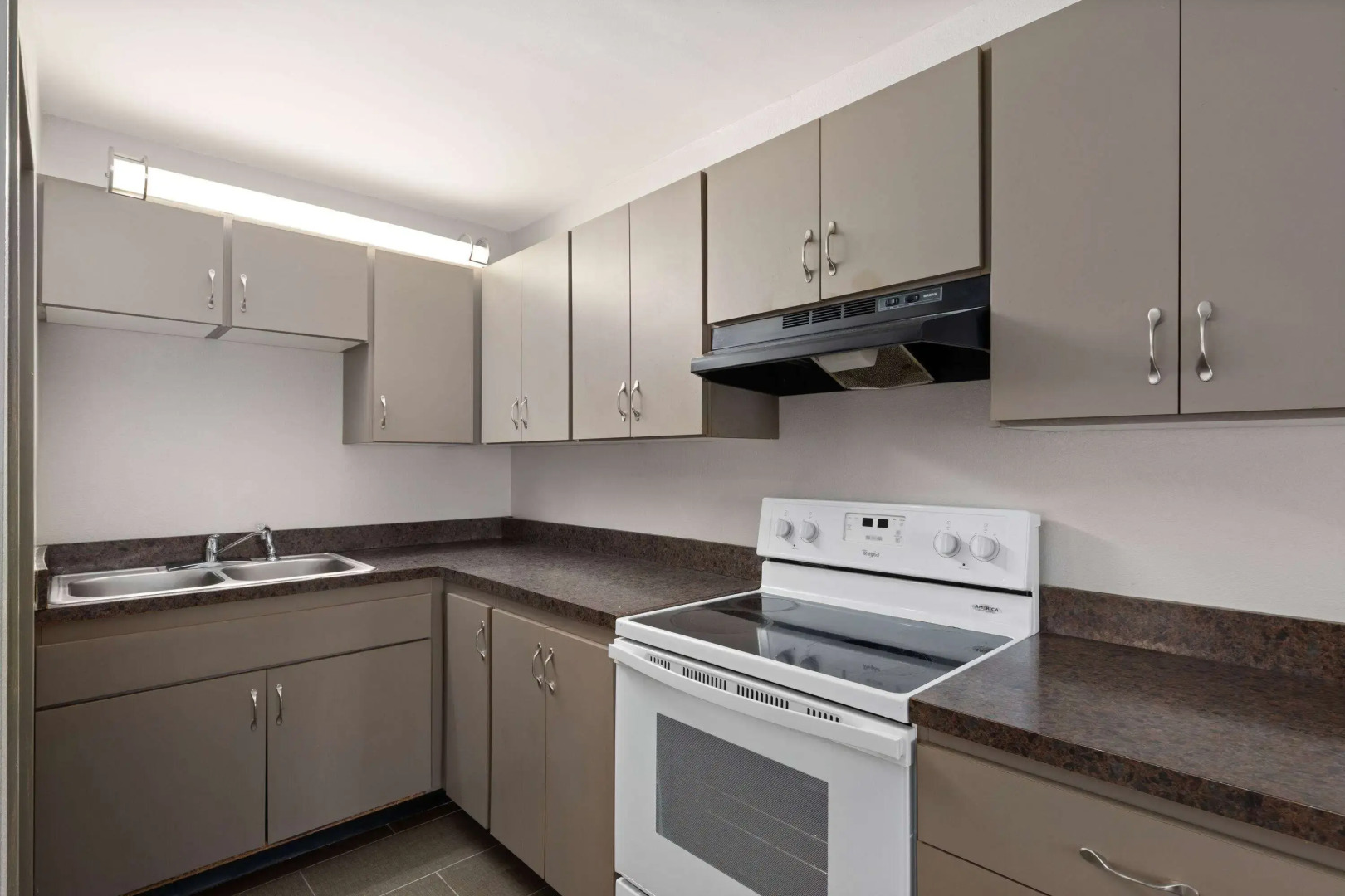 Days Inn by Wyndham Clarksville North