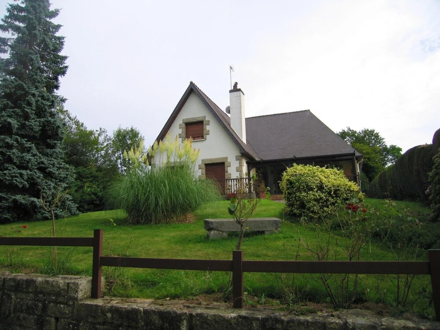 House With 3 Bedrooms in Miniac-morvan, With Furnished Garden and Wifi