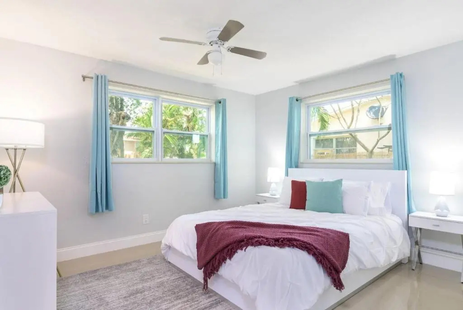 Tropical House 3 Bedrooms with Pool Oakland Park