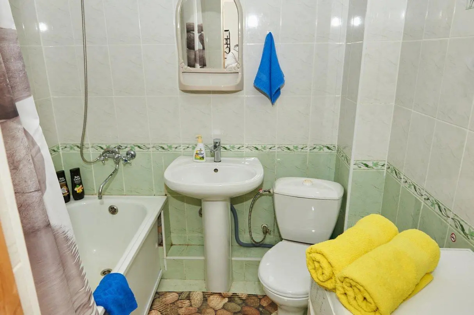 Апартаменты на улице 50 лет ВЛКСМ 97