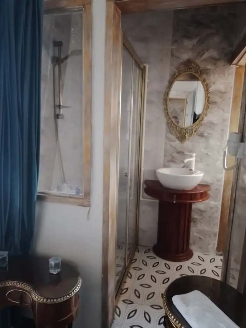 Mazi Otel