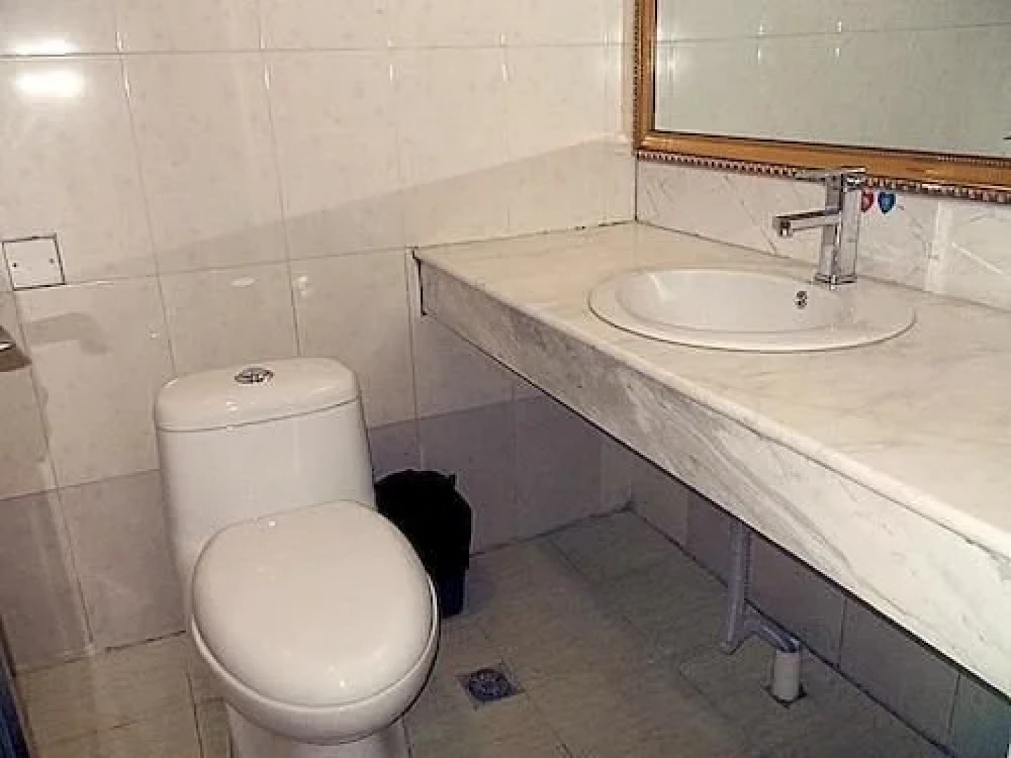 Beihai Jinhai Traders Hotel