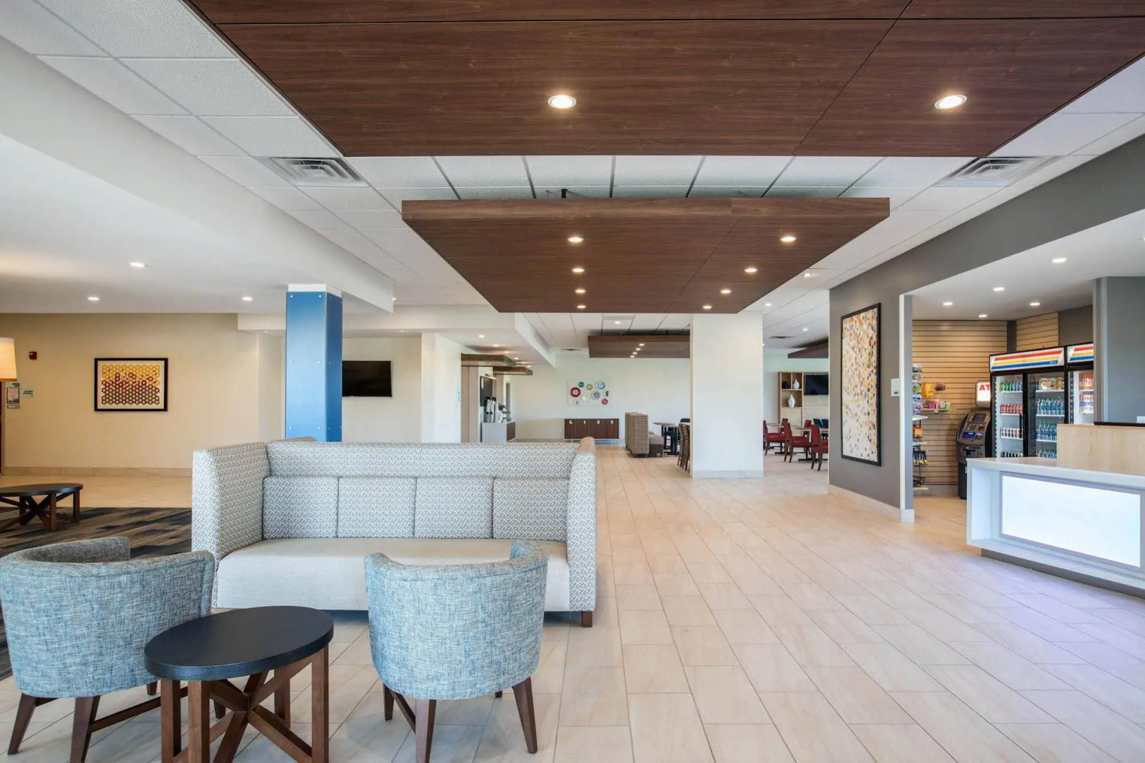 Holiday Inn Express & Suites Ludington by IHG