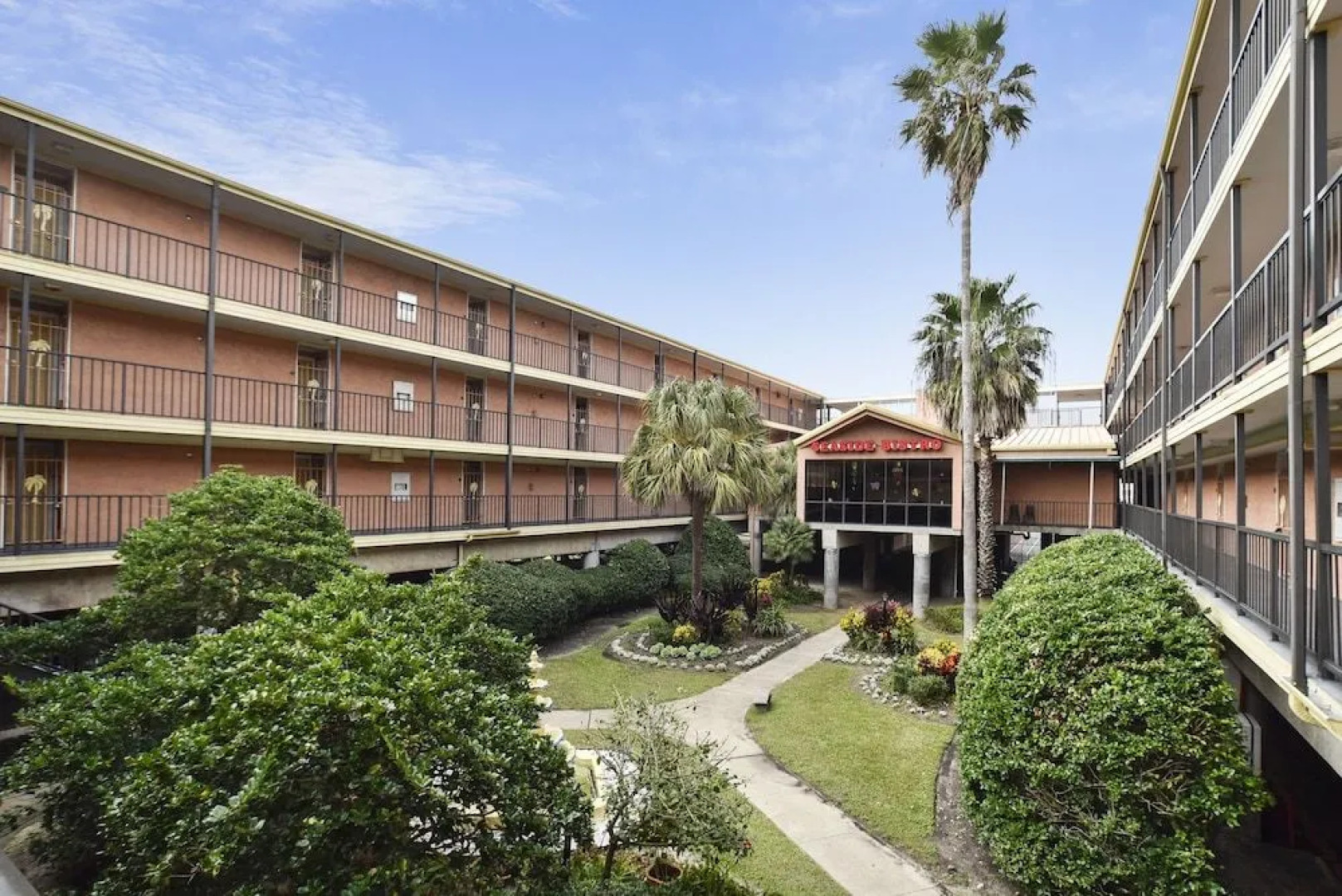 Victorian 8104-Gulf Dreams