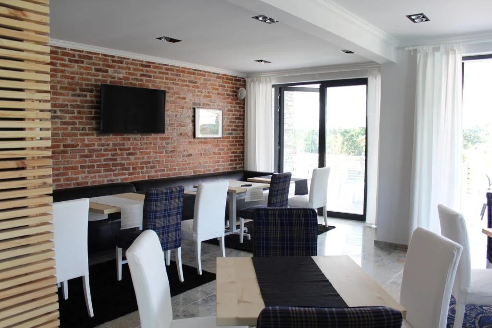 Family Hotel Friends Villa