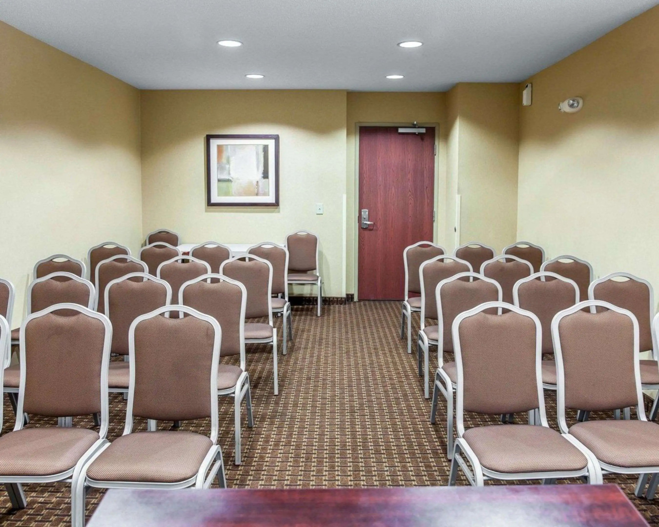 Sleep Inn & Suites Near Joint Base Andrews - Washington Area