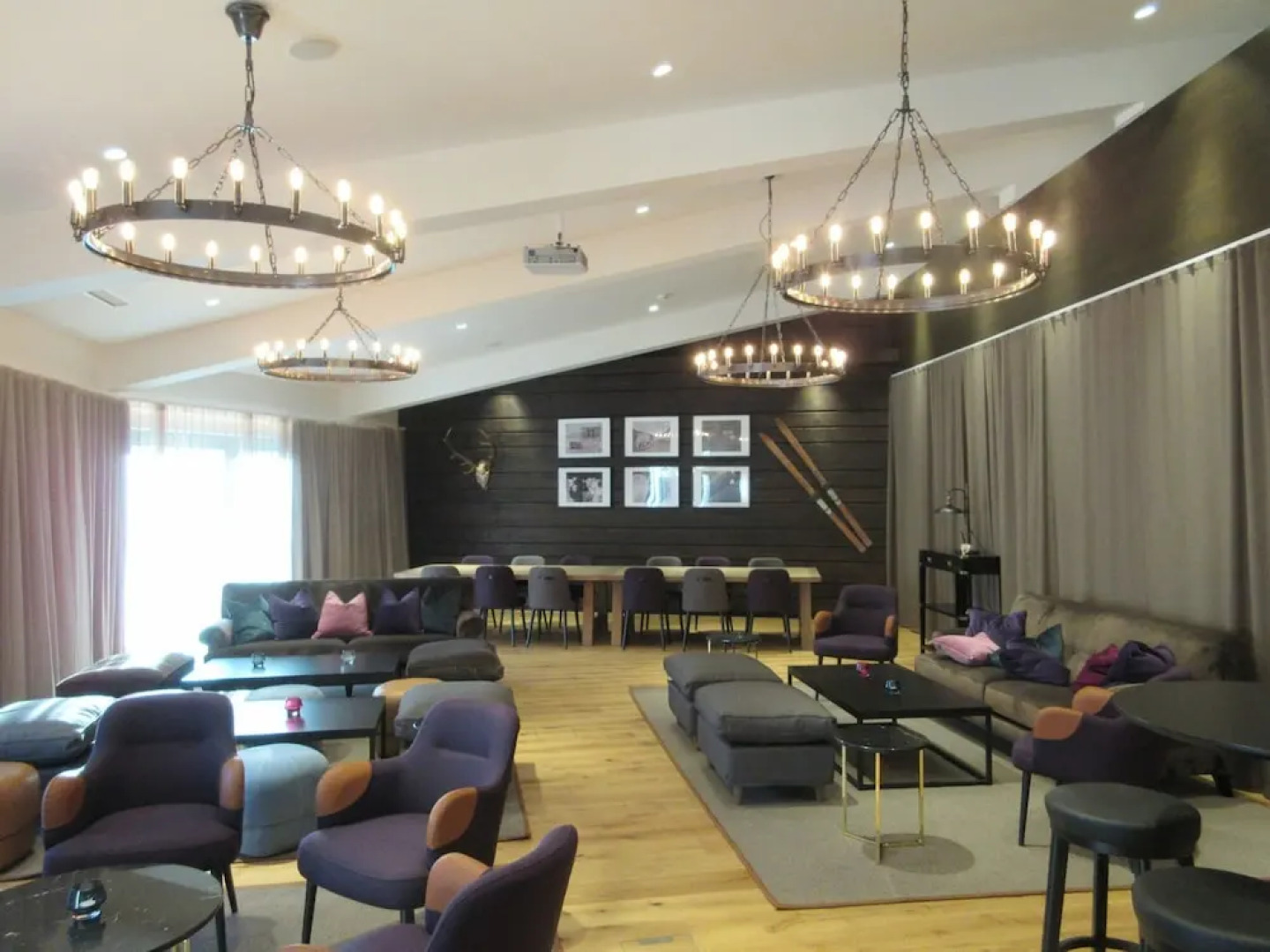 Luxurious Apartment with Swimming Pool in Matrei