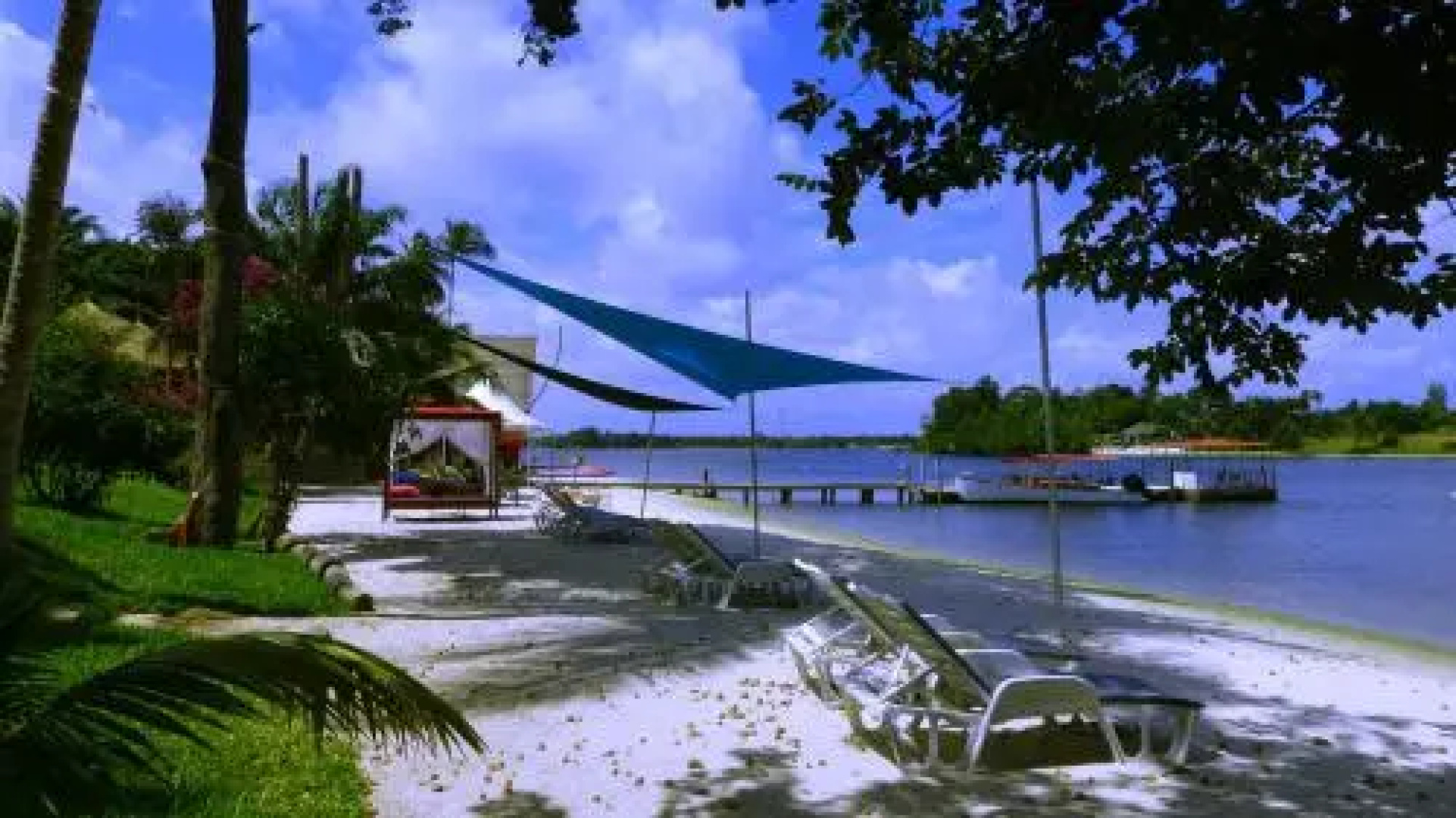 Coconut Grove Lodge