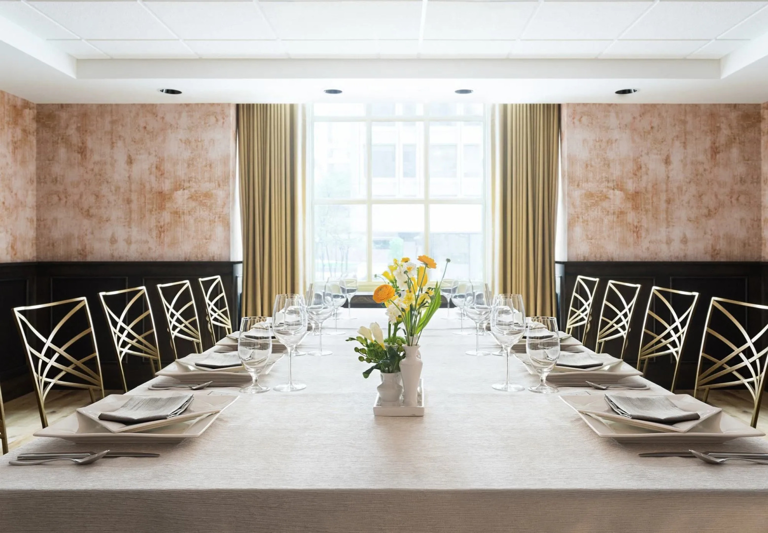 Hotel LeVeque, Autograph Collection