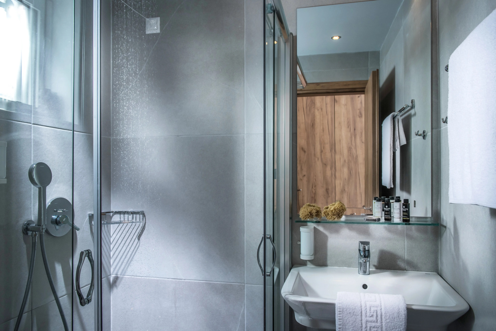 Отель Mistral Mare