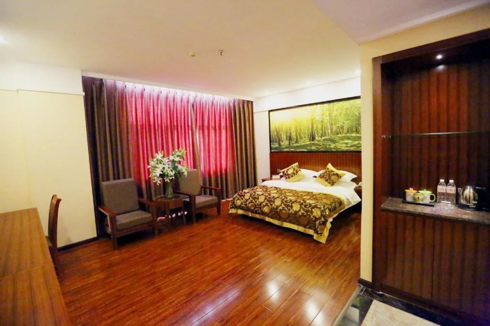 Kunming Yunzhixing Qihua Hotel