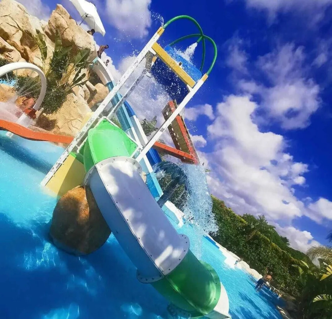 Turquoise Beach Resort