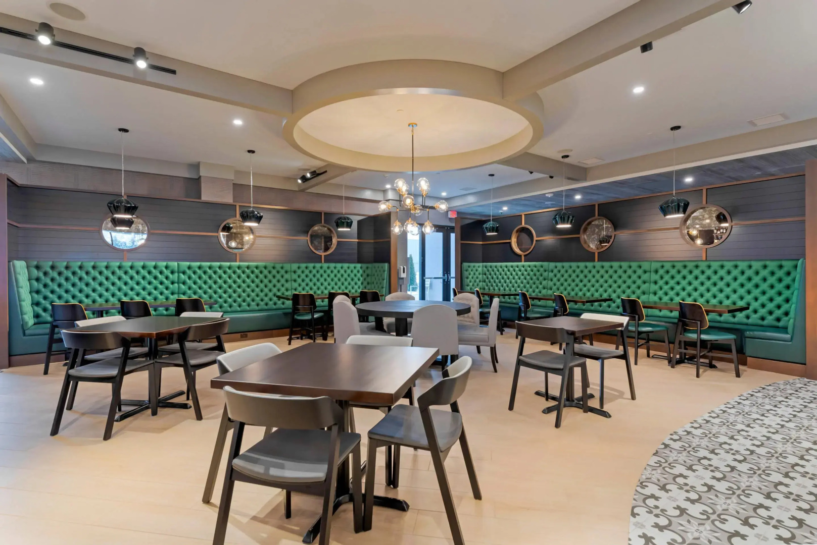 Отель Cambria Hotel Shelby Township - Detroit Utica