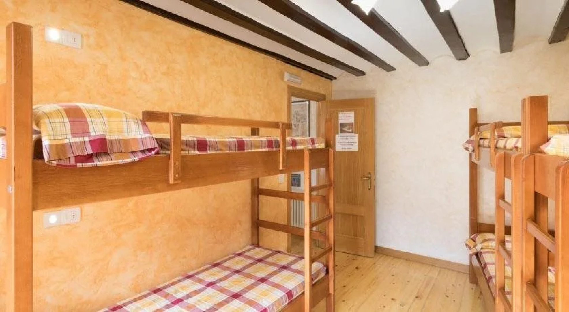 Albergue De Peregrinos Cuatro Cantones