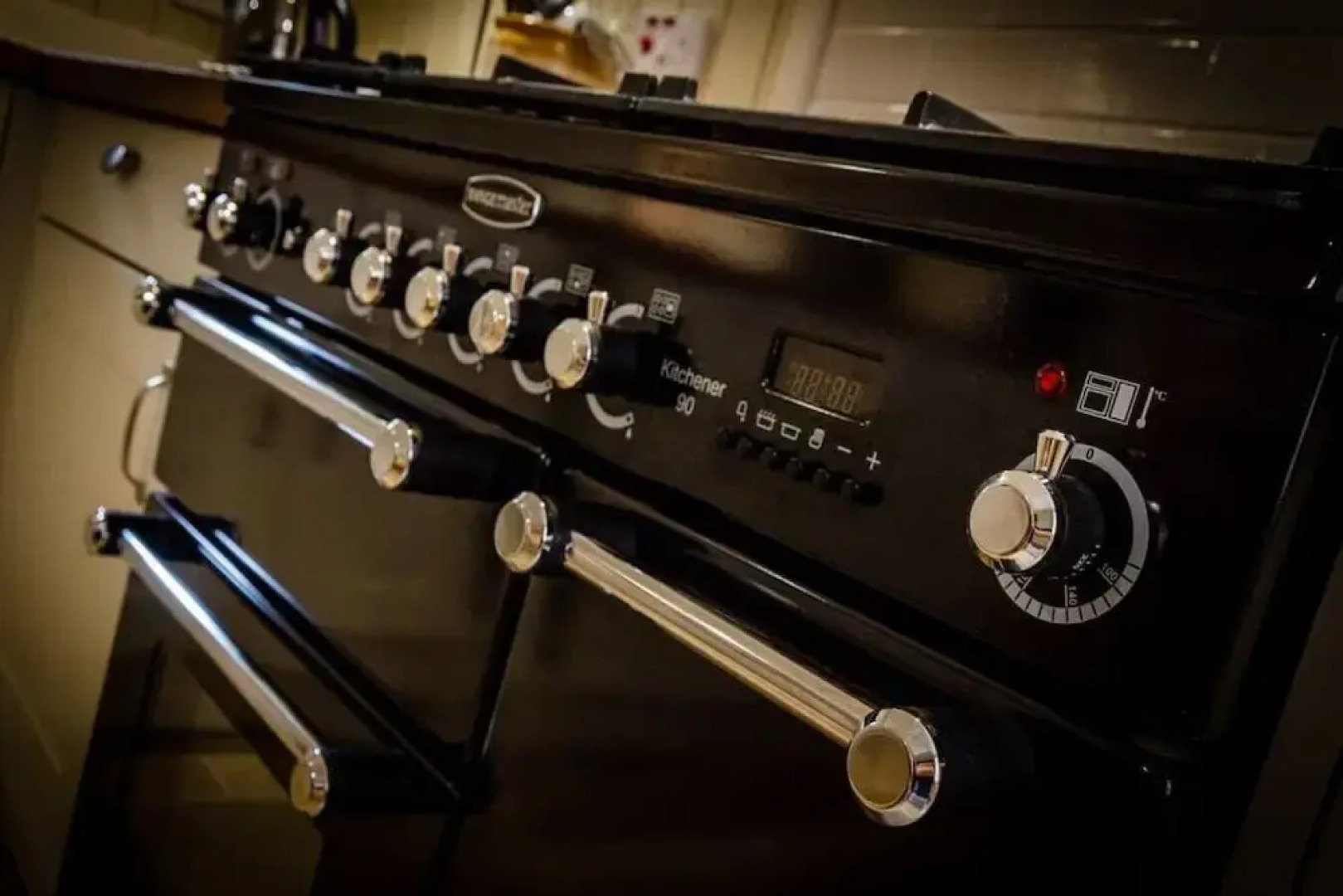 Kirk Wynd Cottage - Traditionally Charming