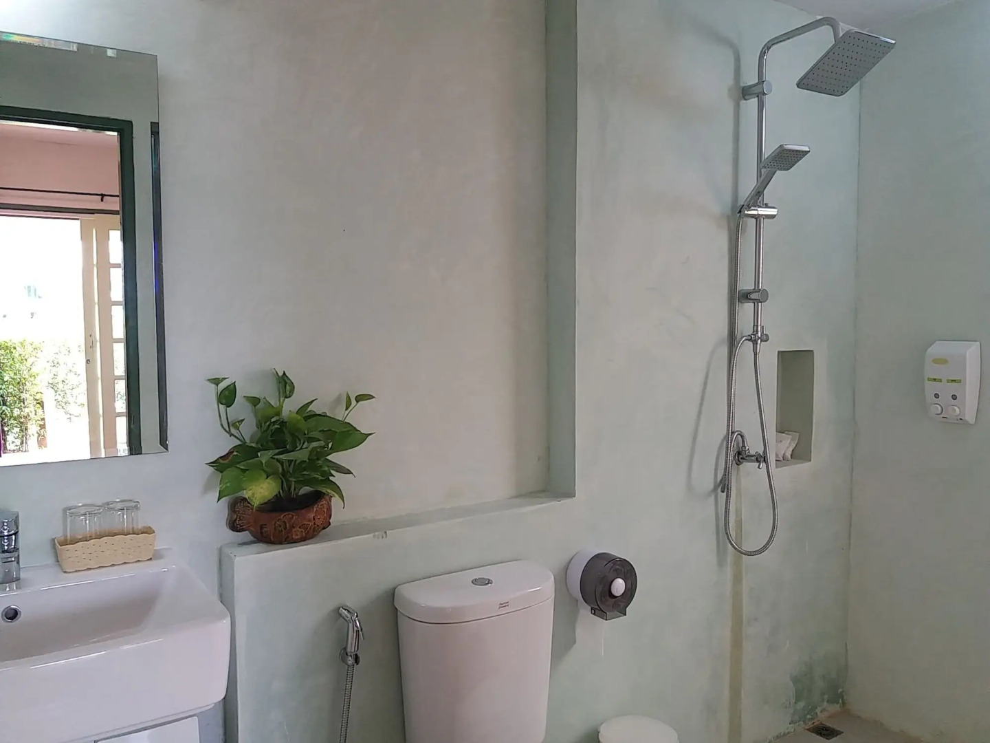 IP Plus Resort Chanthaburia - Halal Hotel