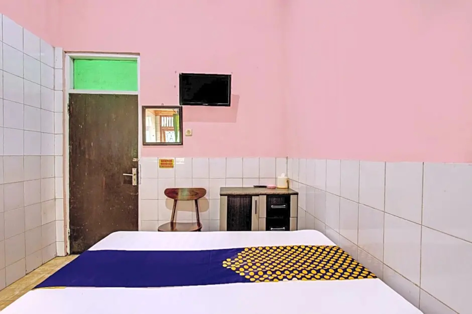 SPOT ON 92445 Mutiara Indah Hotel