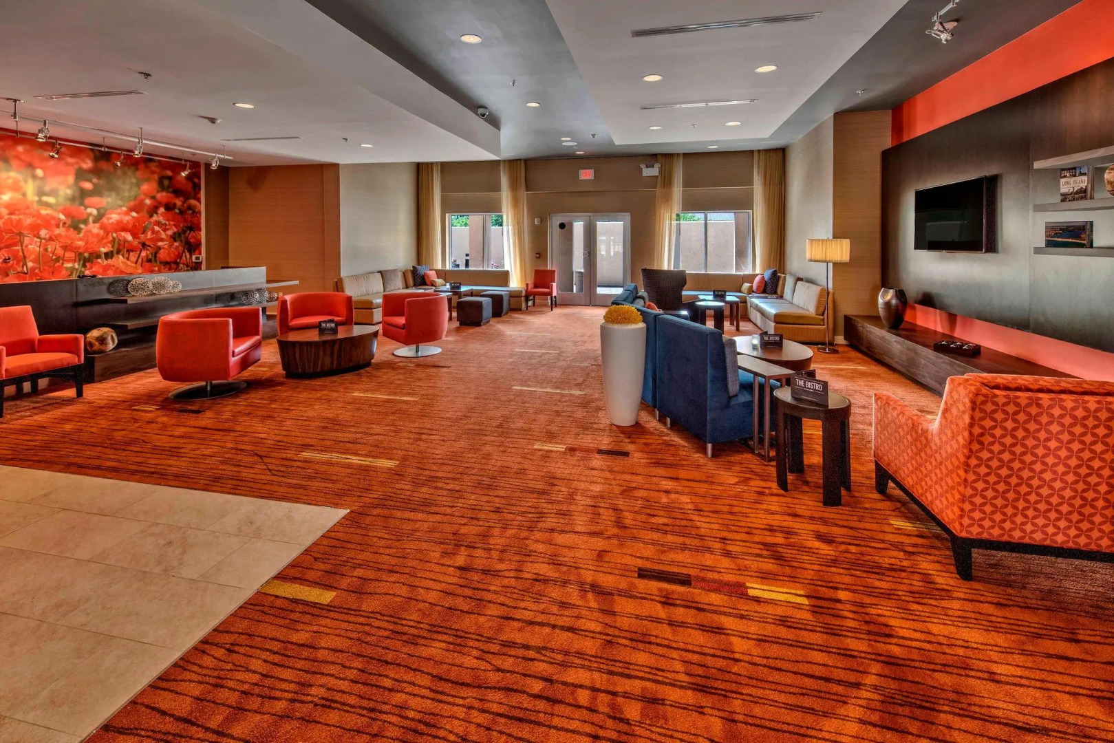 Courtyard Westbury Long Island