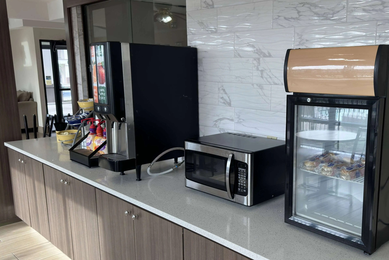 Days Inn & Suites by Wyndham Opelousas