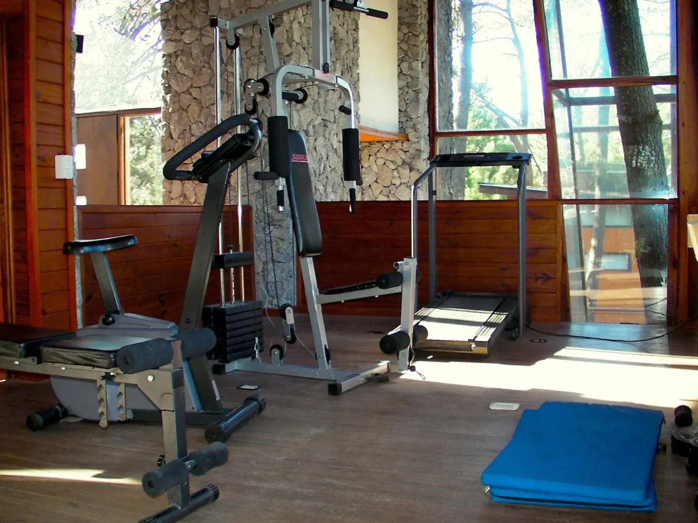 Altos Medanos - Cabañas y Club de Bosque